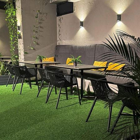 4 Sur Hotel Μεντεγίν Εξωτερικό φωτογραφία